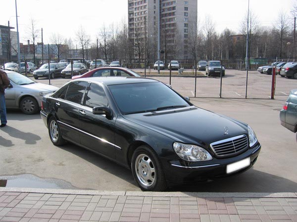 220_3.jpg - Mercedes S220Цена: от 800р/час + 1 час за подачу автомобиля  Заказ:  >   Возможно долгосрочное сотрудничество!   spbtrans@yandex.ru
